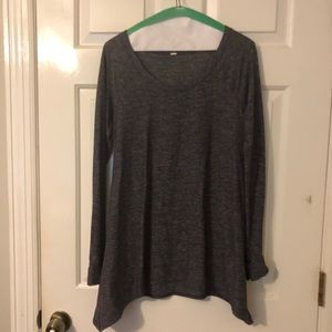 Women’s exercise long sleeve top